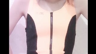 Japanese T-Girl Onanism Before Swimming