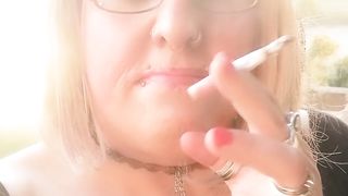 Stefanie TRANSSEXUAL smoking a ciggie