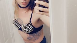 Trans Woman Flashing Her Figure