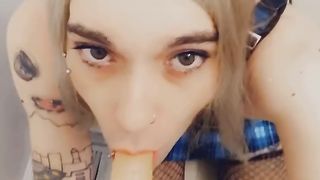 She enjoys to give Fellatios