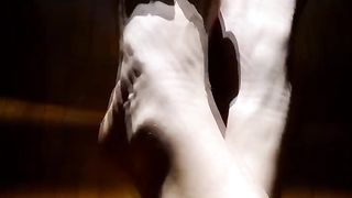 Amazon crimson toes idolize