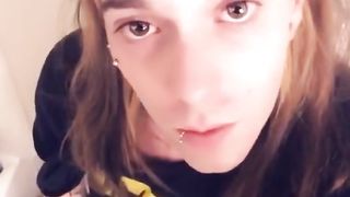 Pretty T-Girl in Sweats