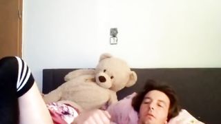 Leatransteen Fingerring herself and jism in own Gullet