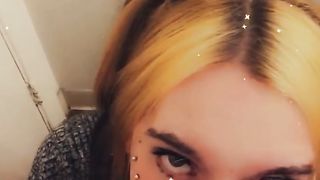 Pretty Oral Pleasure Damsel