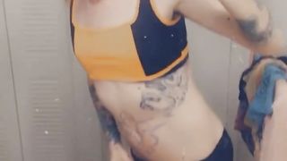 Yoga Gym Bunny Wants Orgy