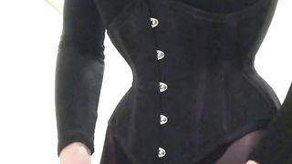 Encaged sissy despairingly spills