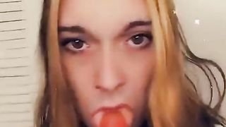 Sumptuous Trans Wants To Wrap Her Lips On Your Prick