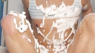 Sissy Mara Jade's Tub Time!