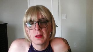 Trans Bombshell Xylah Dee Sneezes from Chhinkni powder