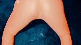 Transgirl in pub table dance buttfuck intercourse with customers