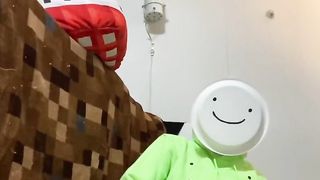 FTM Tboy Desire Cosplayer (dsmp mcyt) faps monstrous jewel and frigs his snatch