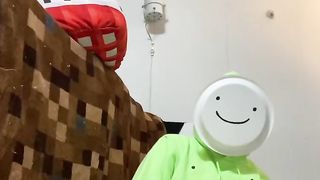 FTM Tboy Desire Cosplayer (dsmp mcyt) faps monstrous jewel and frigs his snatch