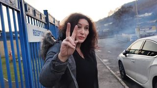 She-Male gilf commencing and driving an ancient peugeot 205 diesel sfw NOT PORNO