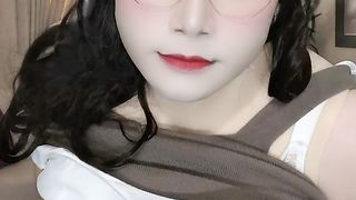 Dina Getting Off Sissy Transgender t-girl