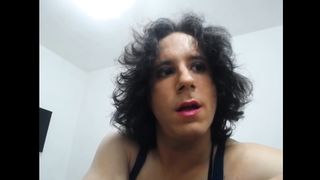 Lara White Sissy: a Crossdresser life. Voicing and loving my true mind-blowing sissy self, taking selfies and posing