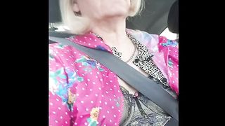 puss at the shops again