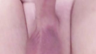 Jenna opens up her cock-squeezing bung in the bathtub.