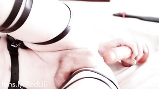 Sissy Lili Slapping, Smashing and Wide Open