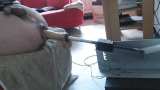 Davine getting ravaged by maschine and uses boner as a nub.