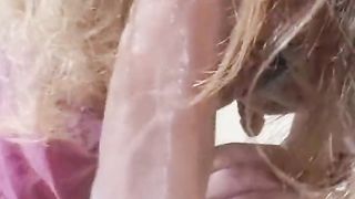 The meaning of fireworks! Bombshell drizzles hefty blast