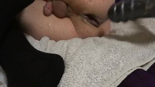 Davine enjoys Assfuck Sissygasm