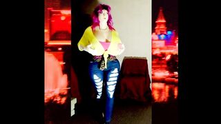 Tube Top & Jeans Mask Damsel