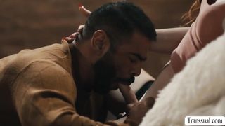 Sexy she-male tongues and condom-free screw her huge step-father