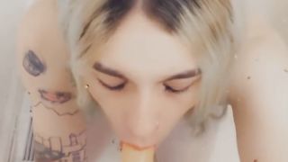 Beach Honey Prepped For Some Joy