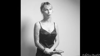 Get To Know Me A Lil' - Your Damsel Flowerava