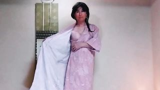 Chinese Fem-Boi Pai-chan in Yukata