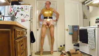 20211014 Gold leotard