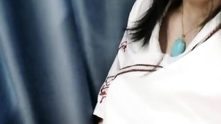 Lynsey wears Hanfu use Sucky-Sucky fuckfest playthings so overwhelm that turn she eyes