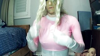 Reni's Desire three! Reni locks her mask in place with a padlock and her necklace lock!