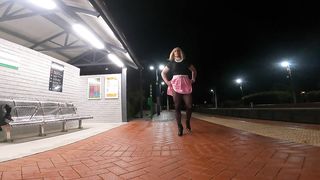 Big Sissy Muscle Hoe Revealed at Teach Station in Public UNSHEATHED