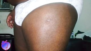 i love dressed in these thong it's make me so wild