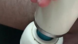 Ftm trans pokes his puss and ejaculations from hitachi