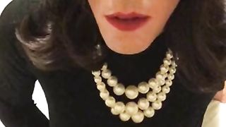 housewife plays with herself