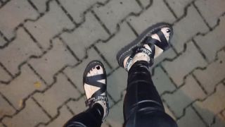 crossdresser with super-cute soles in wondrous platform sandals