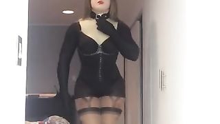 Linda the COUGAR two (gal mask, trans, crossdressing, transformation, gams, tights)
