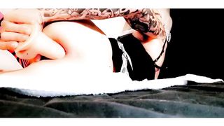 Fingring and boinking my self