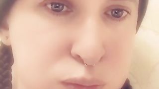 yummy gangster jacking off her booty