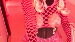 TV RUBBERWHORE MONIQUE - In the redlight district - Part four of five