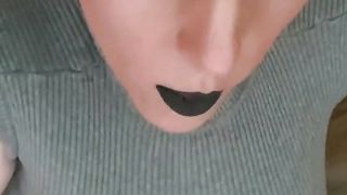 Gray Days t-model crossdresser masturbating off at home on the holidays.