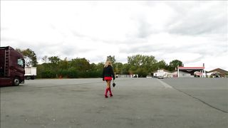 TV rubberwhore Monique - Do I sight like a cheap street biotch now?