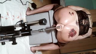 CD Selena's huge sugary-sweet taut Bum gets torn up by the Fuckmachine