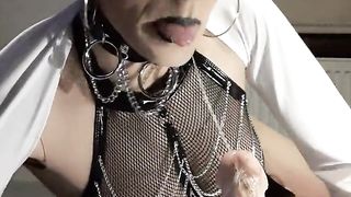 Gargle experience for gothic sissy
