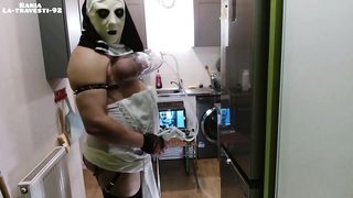 Rania pumps her milk cans and puts a giant ass fucking faux-cock deep in her caboose to opened up her ass fucking lips broad