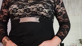 Steamy and Mischievous T-Gilf Mom Vicki needs a warm young man!