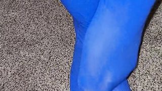 Cd autoeroticnylon rubbin' my soles and gams in stocking, leotard and microskirt.