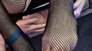 Davine uber-sexy Soles providing a Feet Wank